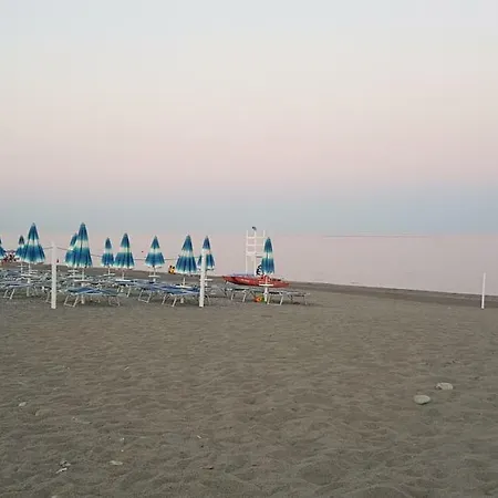 I Puritani On The * 지아르디니낙소스