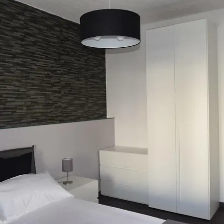 I Puritani On The شقة