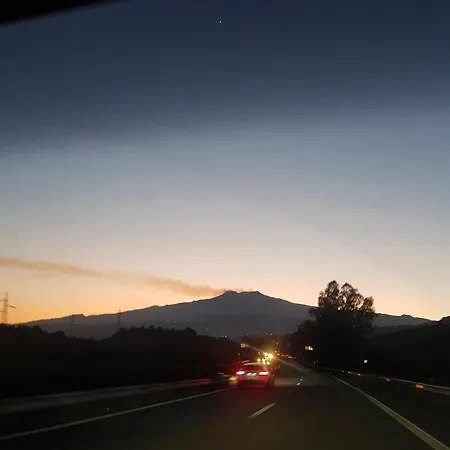 I Puritani On The Апартаменти *