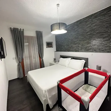 Апартаменти I Puritani On The Джардіні-Наксос