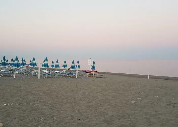 I Puritani On The * Giardini Naxos