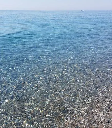 I Puritani On The Apartment Giardini Naxos