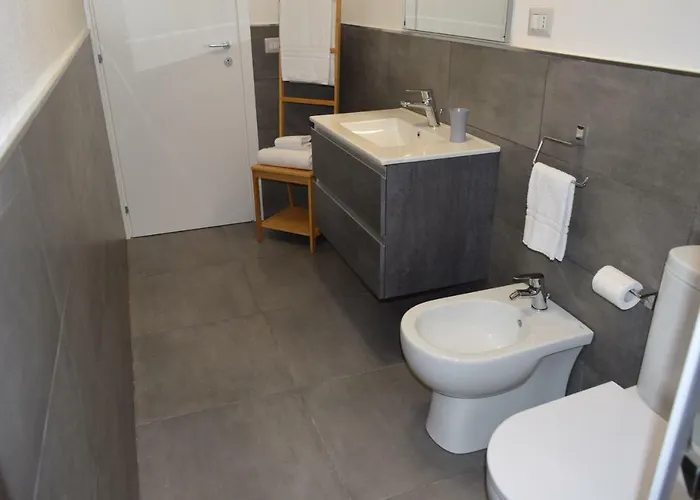 I Puritani On The * Giardini Naxos